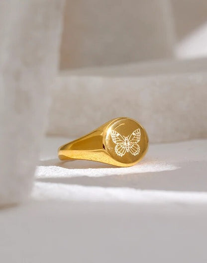 BUTTERFLY ENGRAVE RING 18K GOLD PLATED
